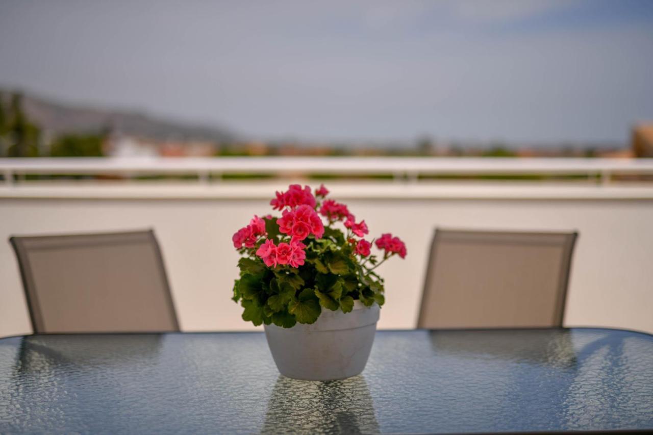 Apartment Laura Charme Avola