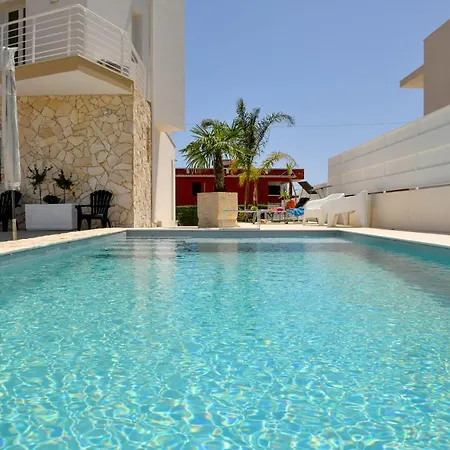 Villa Laura Charme Apartments Avola Exterior photo