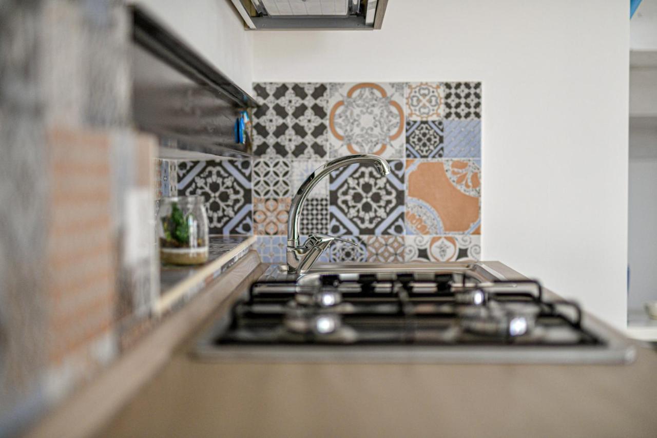 Laura Charme Apartment Avola