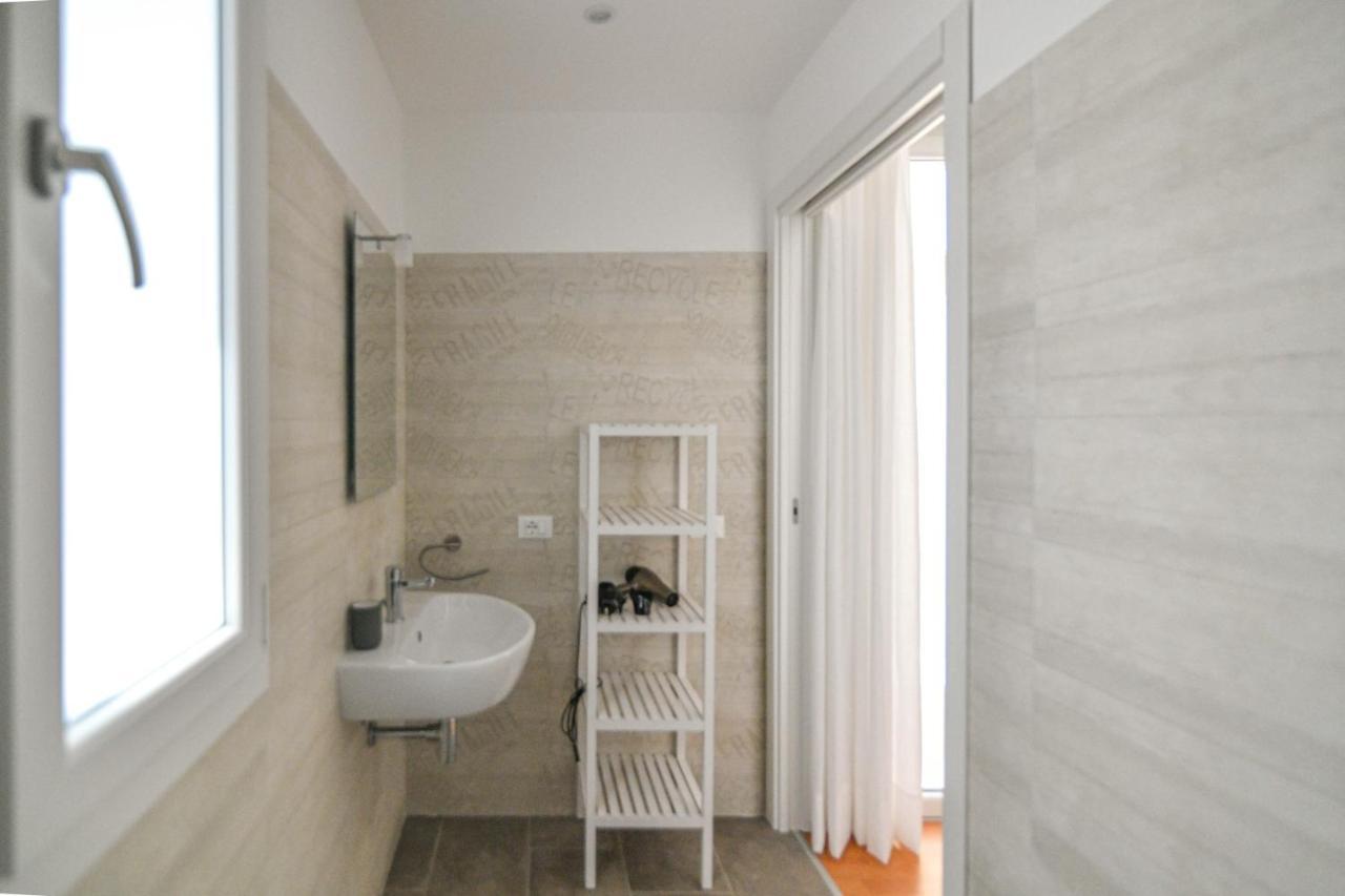 Laura Charme Apartment Avola